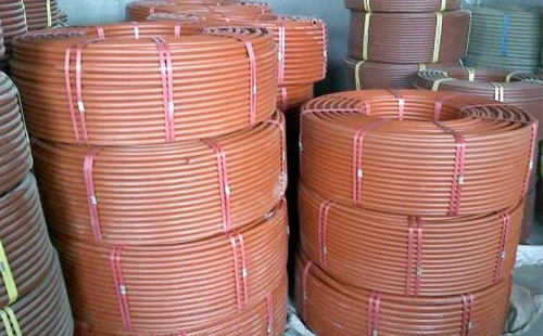 提升工程安全：聚乙烯(RPE)阻燃西峰穿线管在现代建筑中的应用