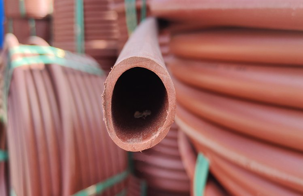 西峰电力行业使用的RPE阻燃穿线管有哪些标准？